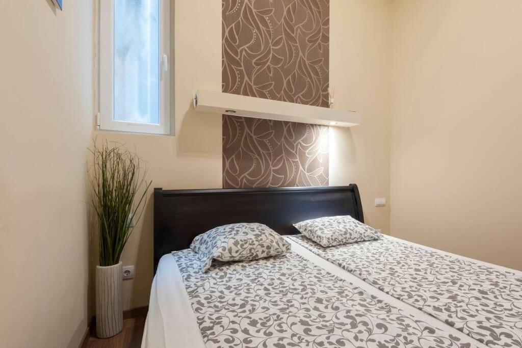 Szent Istvan Ter 4 Next To Basilica A 1 Bedroom 布达佩斯 外观 照片